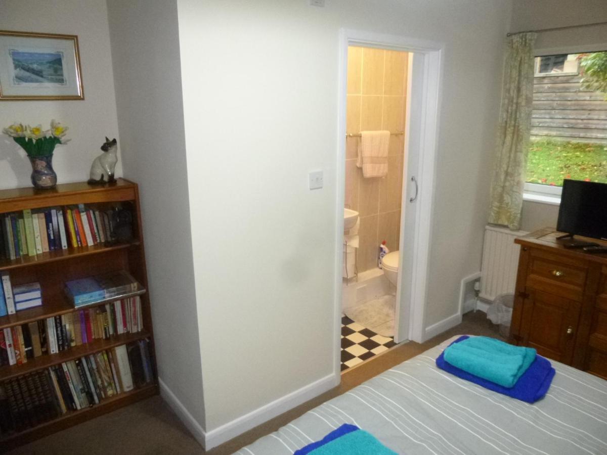 The Garden House B&B Knighton  Dış mekan fotoğraf